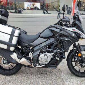 SUZUKI V-STROM 650 ADVENTURE DU 12/2017 AVEC 6500 KM.